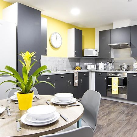 Catherine House- Campus Accommodation Портсмът Екстериор снимка